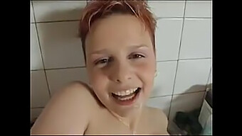 Blonde Red...