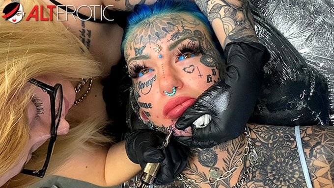 Big Tits And Piercings On Display In Amateur Couple'S Video